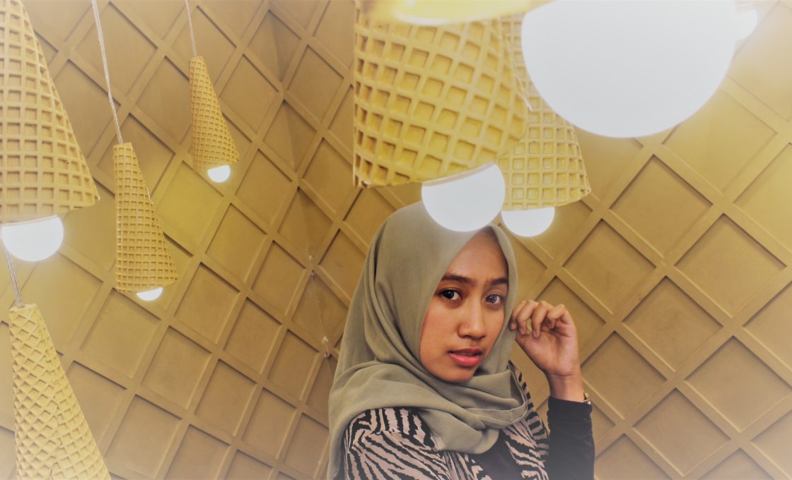 CAFE ICE CREAM GELATO INSTAGRAMABLE HADI DI KAWASAN KOTA LAMA SEMARANG